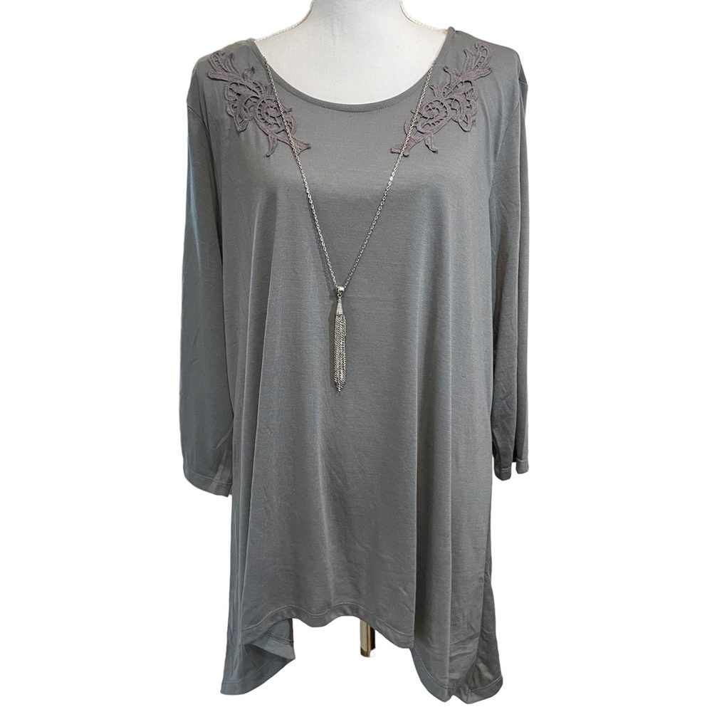 NWT Karen Brooks Gray Tunic Blouse.  Size 2X